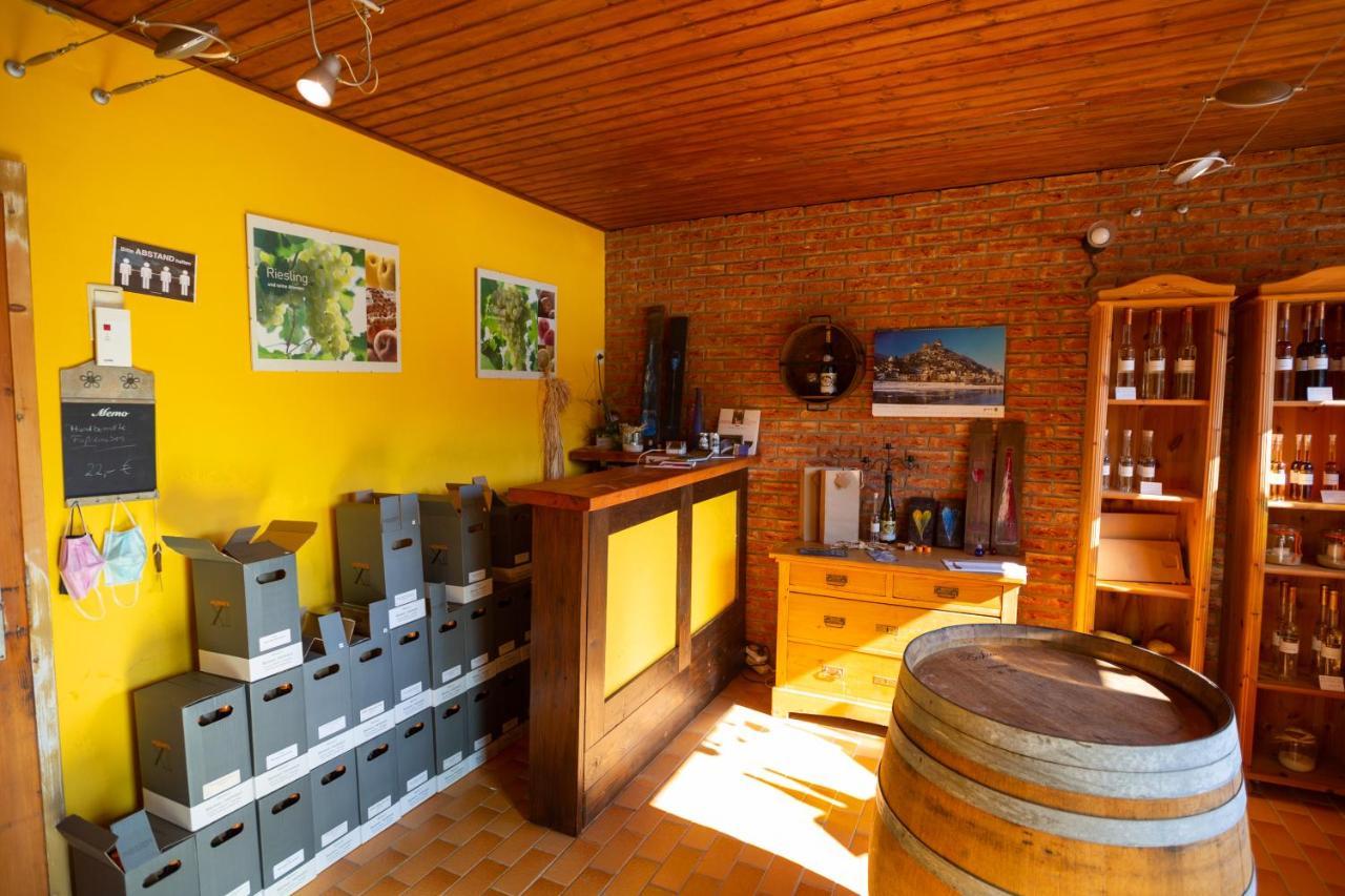 Der Weinladen Apartment Krov Luaran gambar
